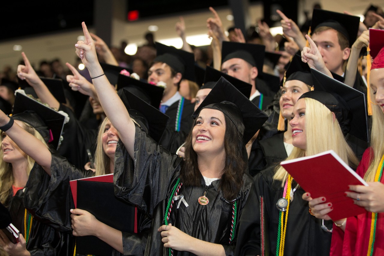 UC celebrates Bicentennial graduates University of Cincinnati