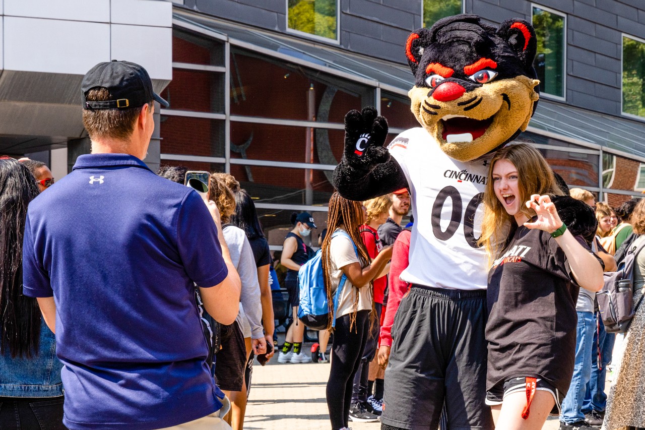 If you missed UC Family Weekend enjoy a photo recap University of