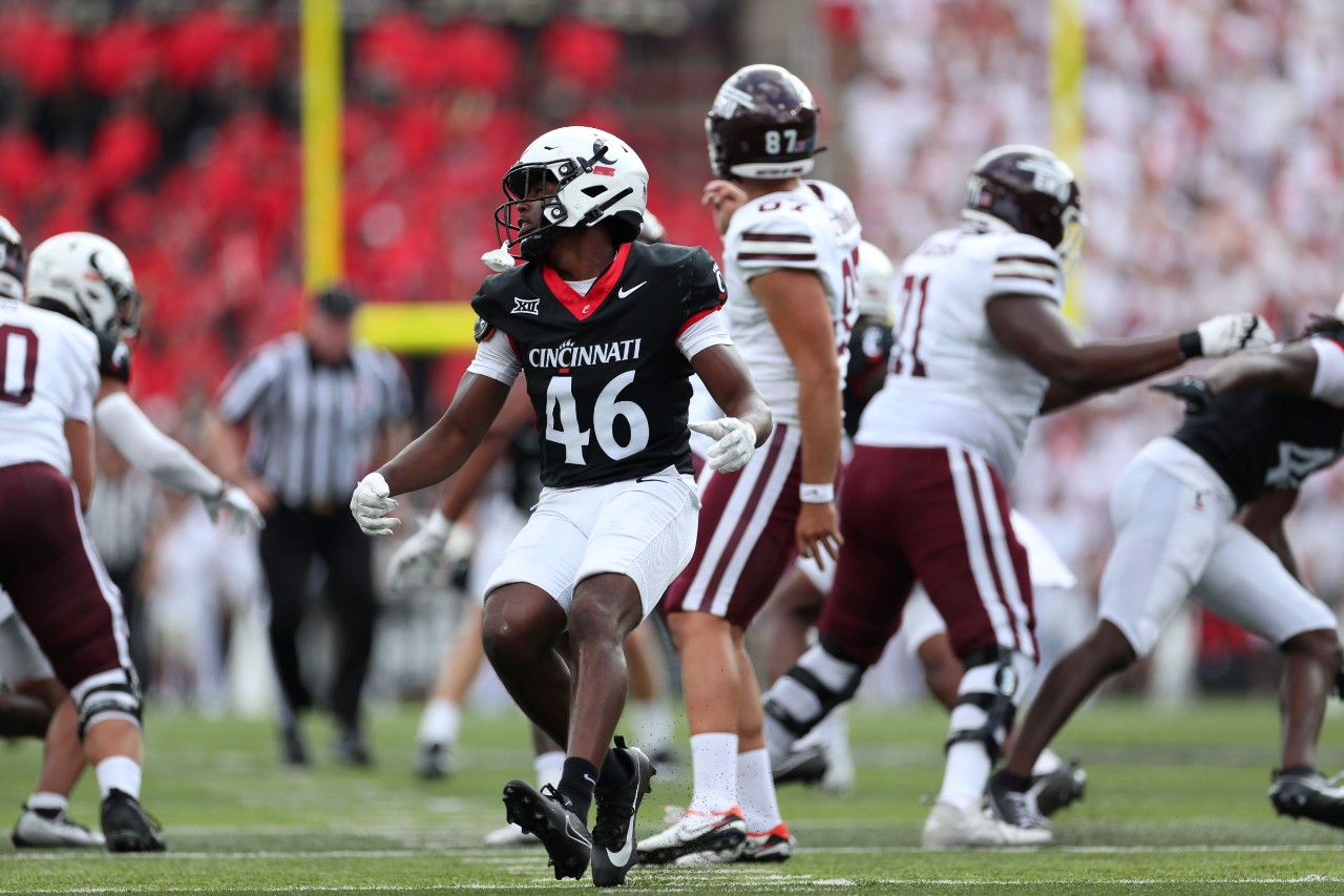 UC Football Reveals Homecoming Uniforms - All Bearcats