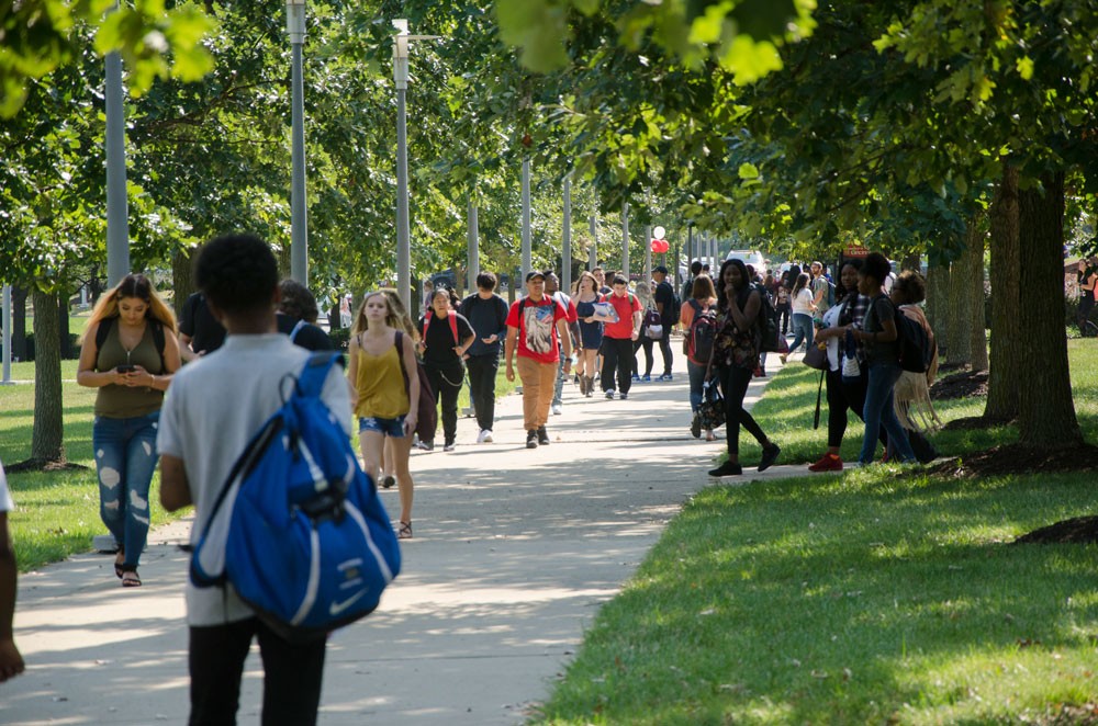 Students walking outside at UC Blue Ash