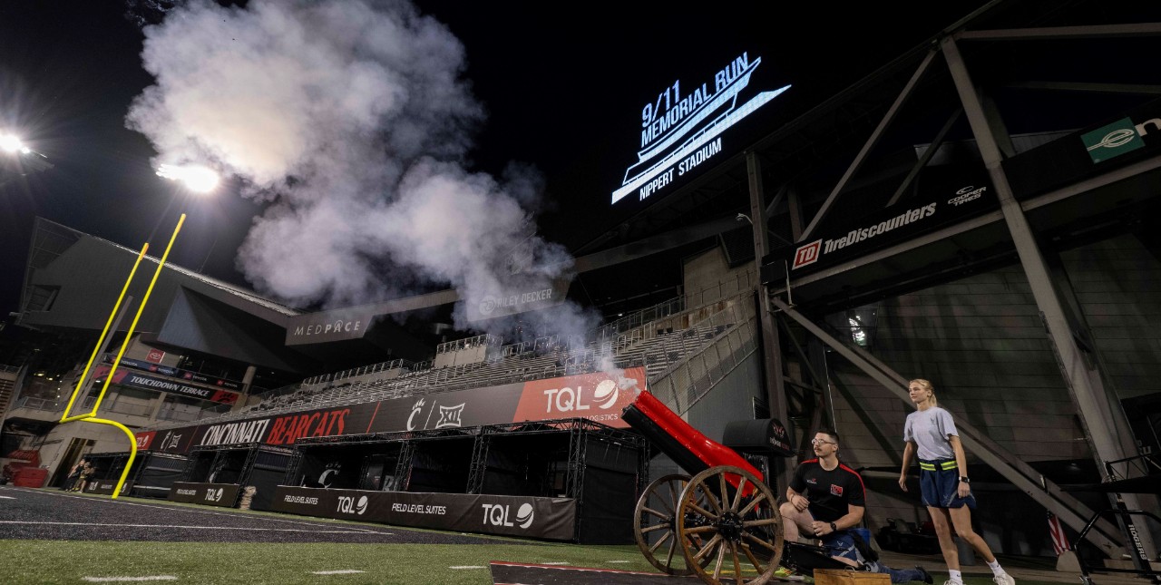 Nippert Stadium sign lit up to say 9/11 Stair Run