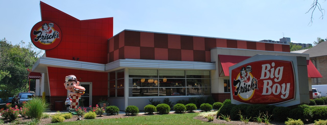 The exterior of a Frisch’s Big Boy restaurant.