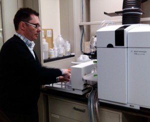 Campo-Moreno analyzes results from the Agilent 7700x ICP-MS.