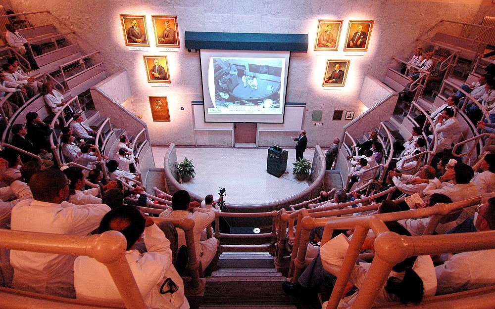 Surgical Amphitheater 