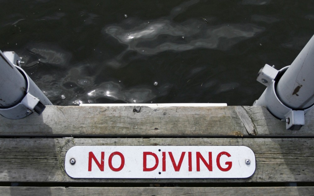 Experts Advise Against Diving Into Natural Bodies of Water