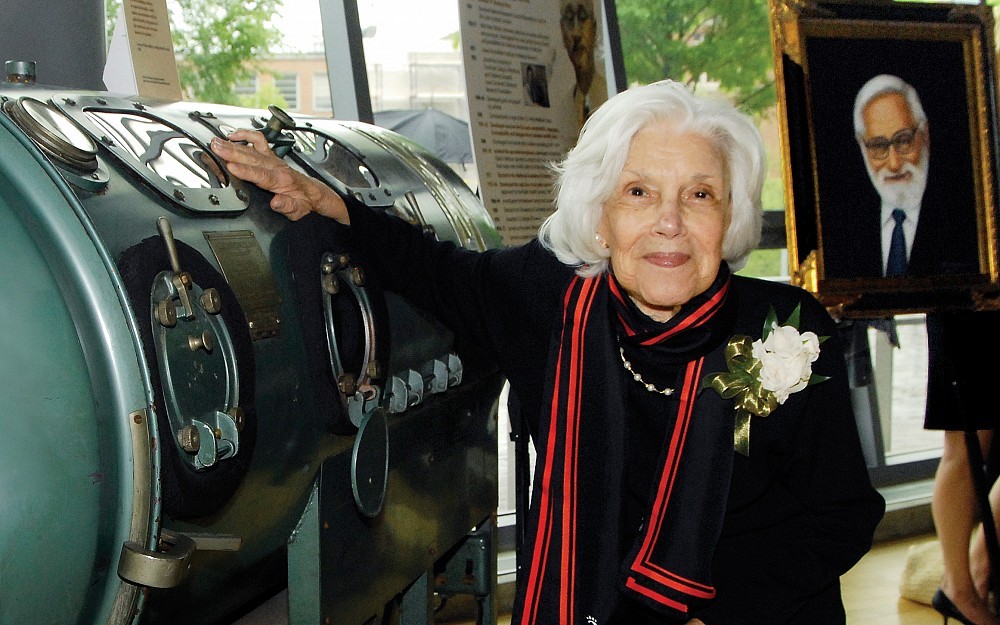 Heloisa Sabin, wife of the late Albert Sabin, MD, in April 2010 at the College of Medicine's 50th anniversary celebration of Sabin Sunday.